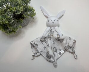 Migdukas “baltas zuikutis”