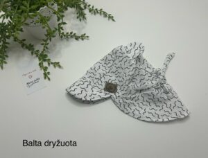 Muslino kepurė su snapeliu ir kaklo apsauga 6-12mėn “balta dryžuota”