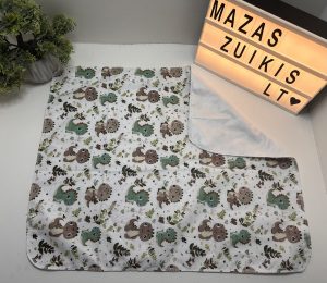 Neperšlampamas paklotas “žali, rudi dinozaurai”