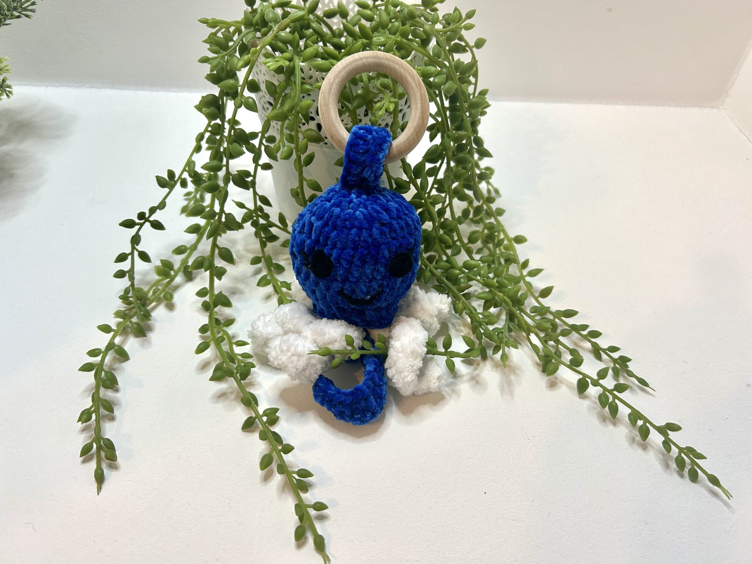 Kramtukas-žaislas “aštuonkojis”