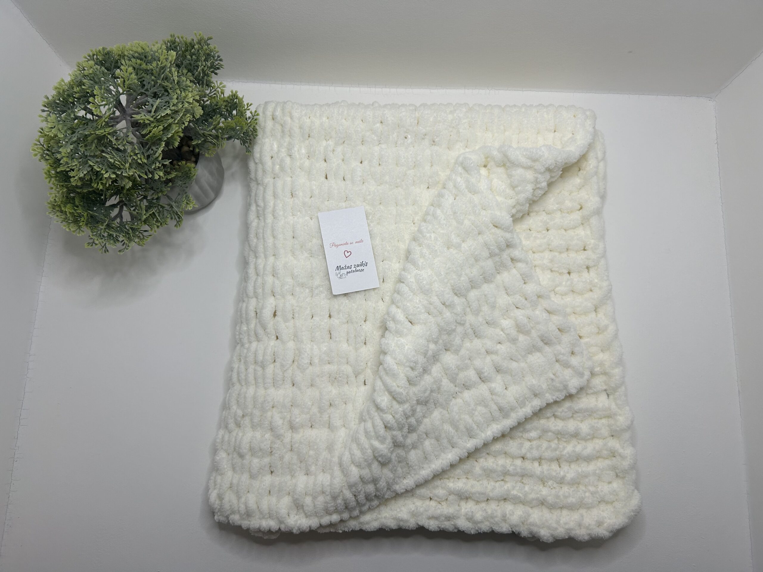 Pledukas 90x80cm “PUFFY” pieno baltas