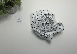 Paklodė su guma “širdelės” 120x60cm