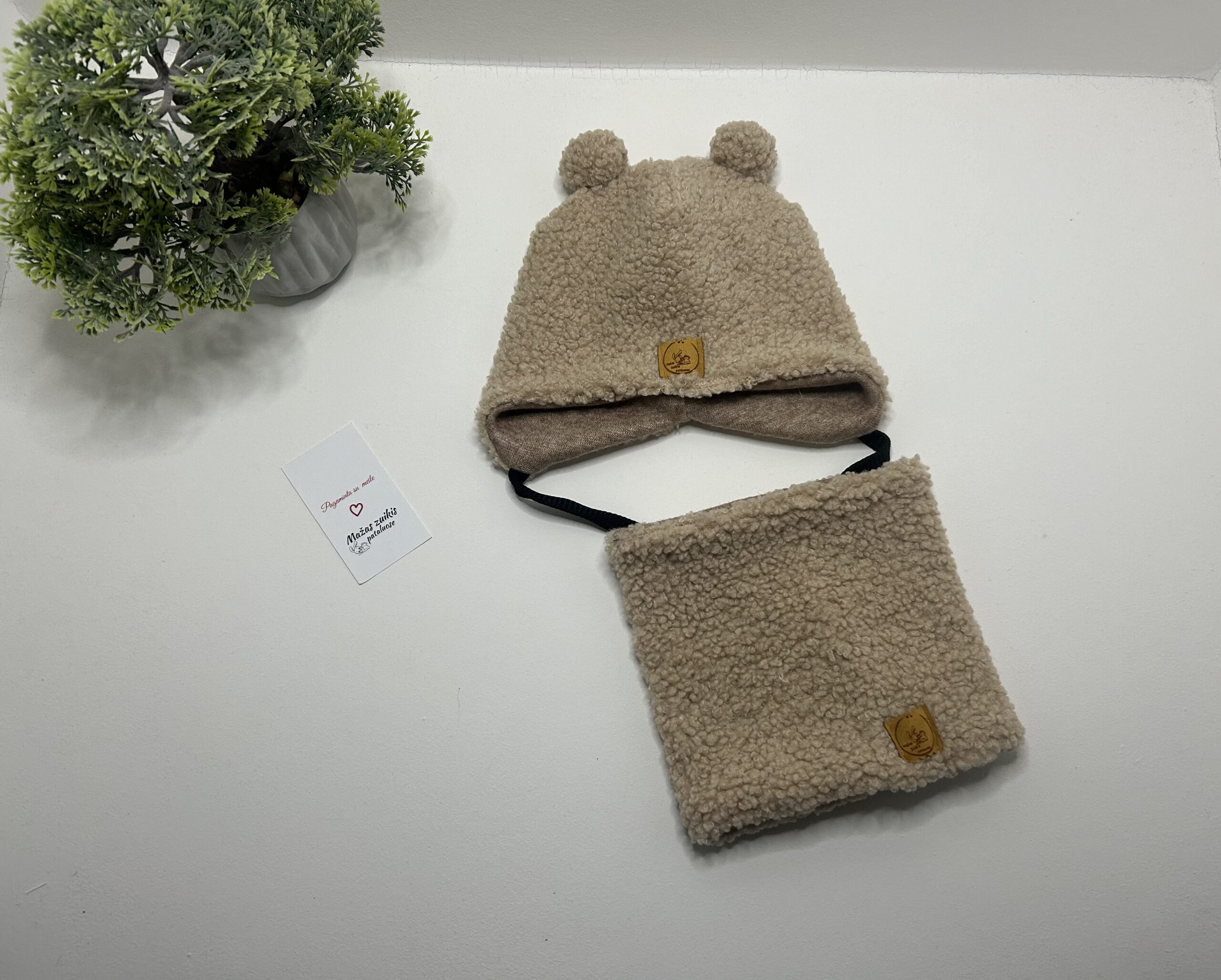 Kepurės ir movos komplektas  47-52cm