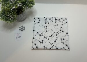 Paklodė su guma vežimėliui 80x40cm “žvaigždynas”