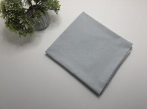 Paklodė lopšiui šviesiai pilka