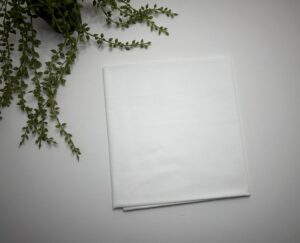 Paklodė lopšiui “pieno balta”